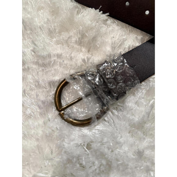 NWT! Frye Flat Leather Belt Size Large - Picture 4 of 9